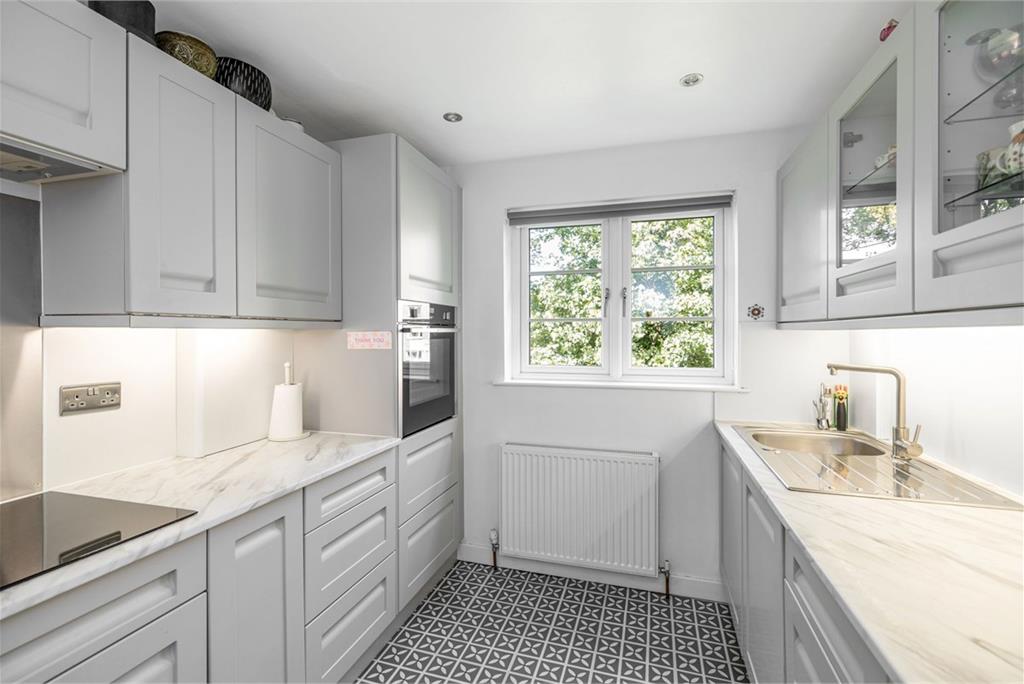 1/1 Coillesdene Grove, EDINBURGH, EH15 2JE - image 8