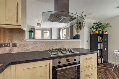 2 Williams Court, Jedburgh, TD8 6BS - image 6
