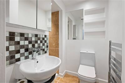 7/2 Sciennes, Marchmont, Edinburgh, EH9 1NH - image 11