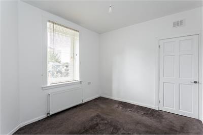13/2 Wardieburn Street East, Edinburgh, EH5 1DN - image 11