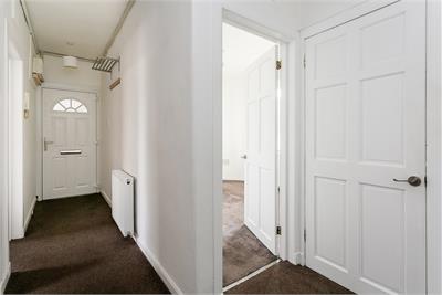 13/2 Wardieburn Street East, Edinburgh, EH5 1DN - image 15