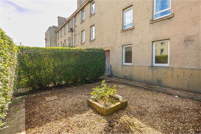 13/2 Wardieburn Street East, Edinburgh, EH5 1DN - image 18