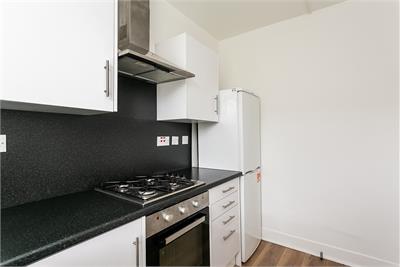 13/2 Wardieburn Street East, Edinburgh, EH5 1DN - image 6