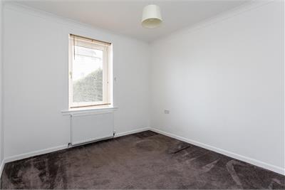 13/2 Wardieburn Street East, Edinburgh, EH5 1DN - image 9