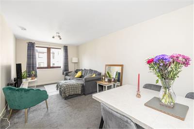 17/7 Dalgety Road, Meadowbank, Edinburgh, EH7 5UH - image 3