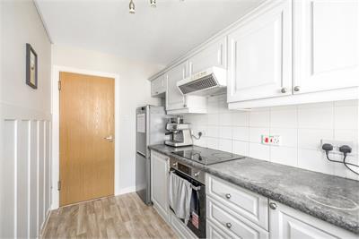 17/7 Dalgety Road, Meadowbank, Edinburgh, EH7 5UH - image 6
