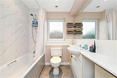 5/8 Inglis Green Gait, Longstone, Edinburgh, EH14 2LG - image 10