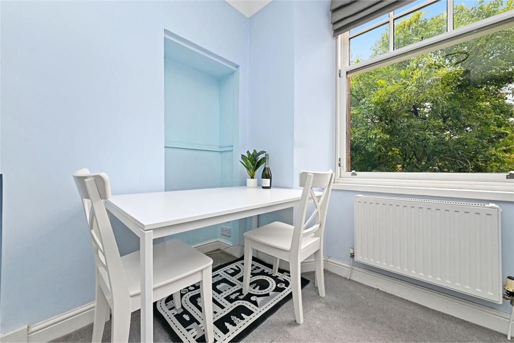 55/8 Buccleuch Street, Newington, Edinburgh, EH8 9LS - image 3