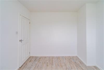 31 Dolphin Gardens West, Currie, Edinburgh, EH14 5RJ - image 10