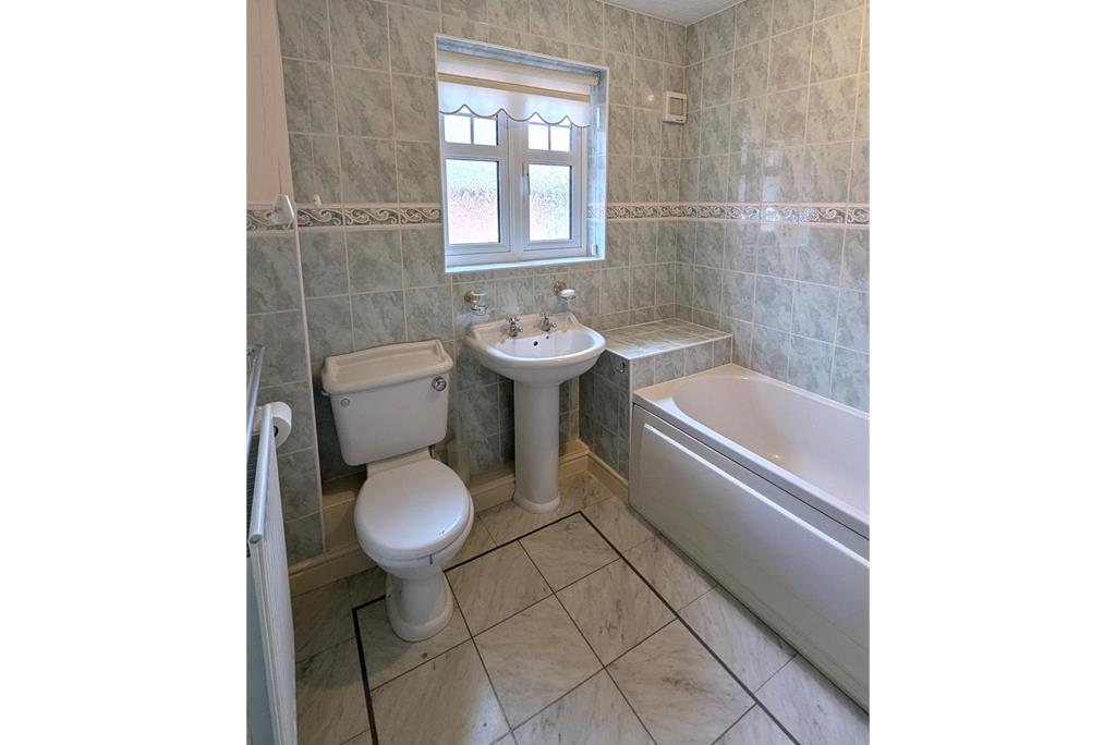 2 Marchfield Court,
Dumfries,
DG1 1GP - image 14