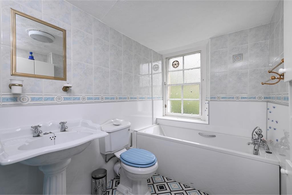 8a Chester Street, Edinburgh, EH3 7RA - image 4