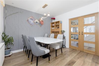 58 Hillpark Avenue, EDINBURGH, EH4 7AH - image 8