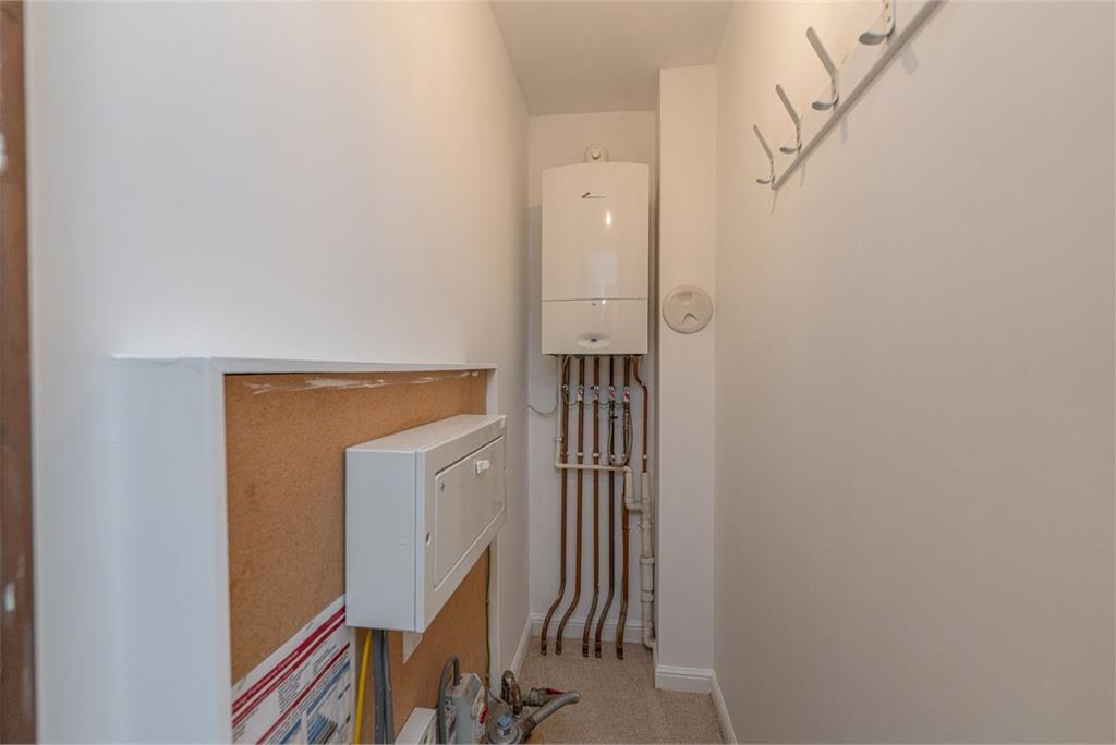 Flat 2,
4 Papermill Wynd,
Edinburgh,
EH7 4GJ - image 18