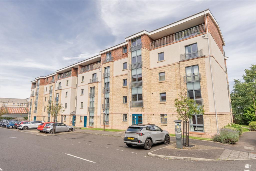 Flat 2,
4 Papermill Wynd,
Edinburgh,
EH7 4GJ - image 19