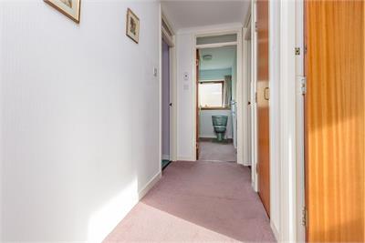 4/6 Dun-Ard Garden, Edinburgh, EH9 2HZ - image 20