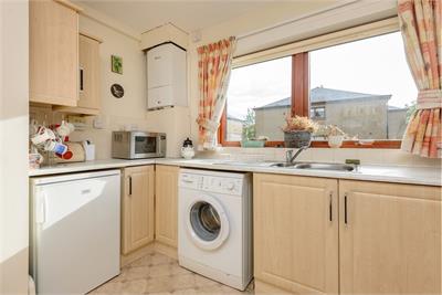 4/6 Dun-Ard Garden, Edinburgh, EH9 2HZ - image 10