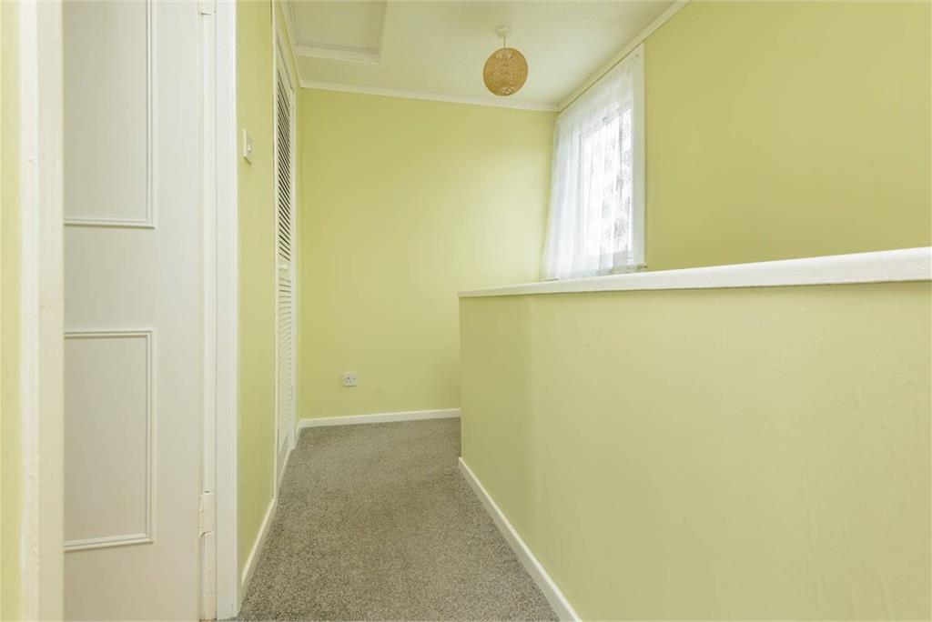 48 Strathesk Road, Penicuik, EH26 8EF - image 22