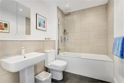 12/11 Brunswick Street, Hillside, Edinburgh, EH7 5JD - image 17