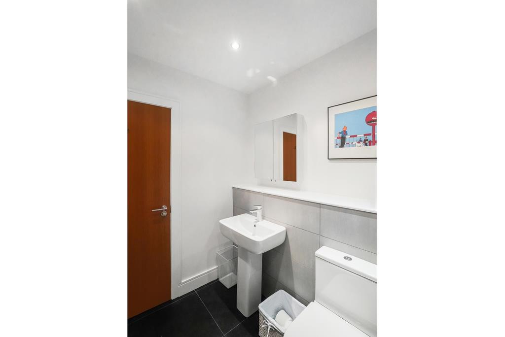 12/11 Brunswick Street,
Hillside,
Edinburgh,
EH7 5JD - image 9