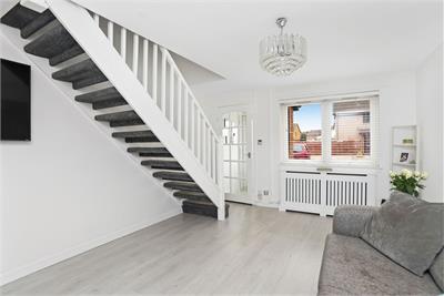 5 Vexhim Park, Duddingston, Edinburgh, EH15 3SB - image 2