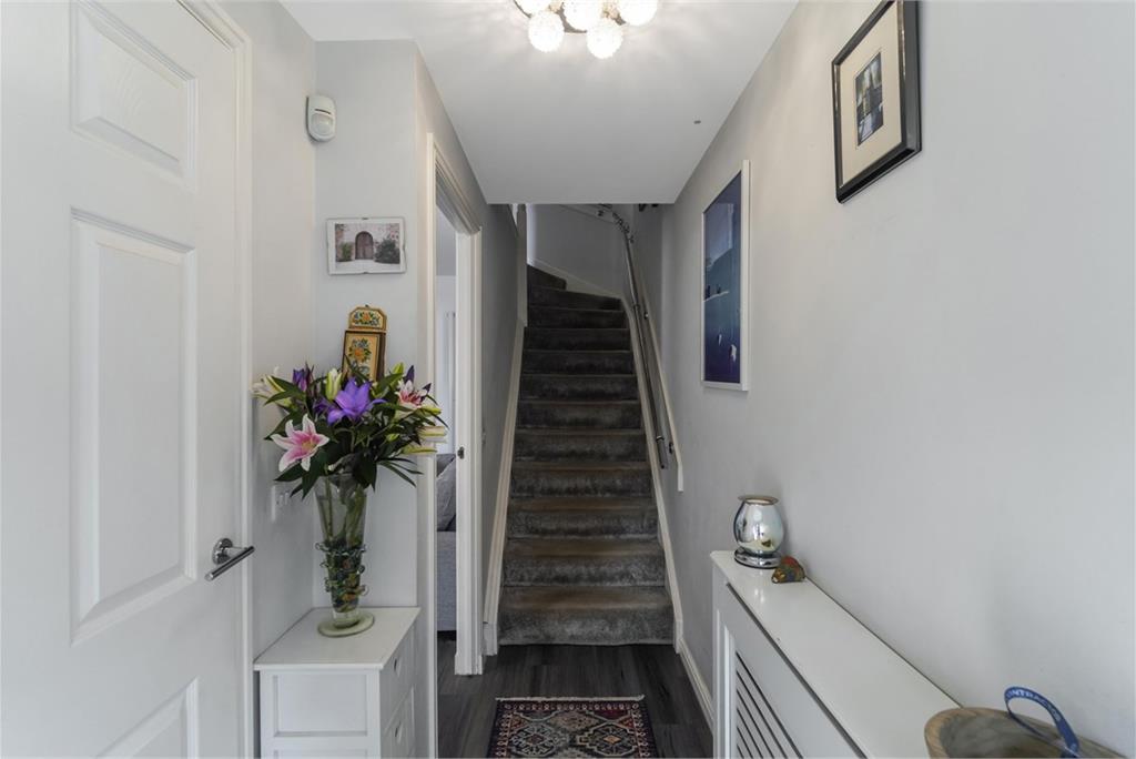 14 Fullarton Bank,
Tranent,
EH33 1EY - image 6