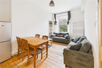 20/2 Roseneath Place, Edinburgh, EH9 1JD - image 2