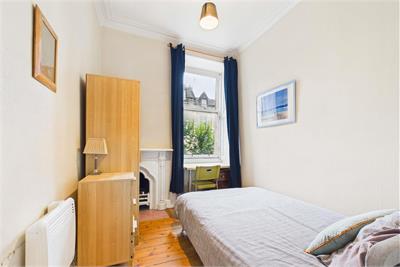 20/2 Roseneath Place, Edinburgh, EH9 1JD - image 11