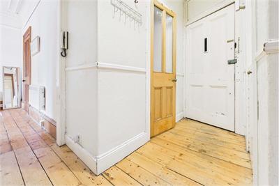 20/2 Roseneath Place, Edinburgh, EH9 1JD - image 12