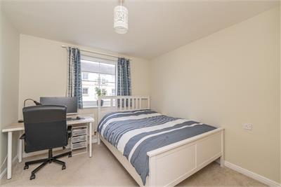 17/7 Stead's Place, Edinburgh, EH6 5DY - image 13