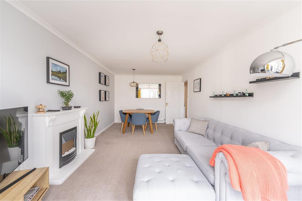 17/7 Stead's Place, Edinburgh, EH6 5DY - image 4