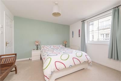 17/7 Stead's Place, Edinburgh, EH6 5DY - image 9