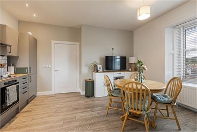 24/6 Beaconsfield Terrace, Hawick, TD9 0HT - image 6