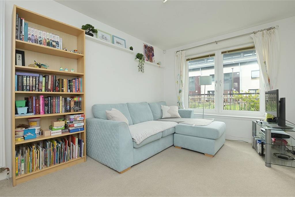 75 East Pilton Farm Wynd, Fettes, EH5 2GL - image 2