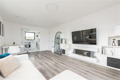 1/7 Harewood Road, Edinburgh, EH16 4GF - image 2