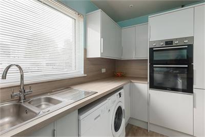 57 North Gyle Grove, Edinburgh, EH12 8LF - image 5