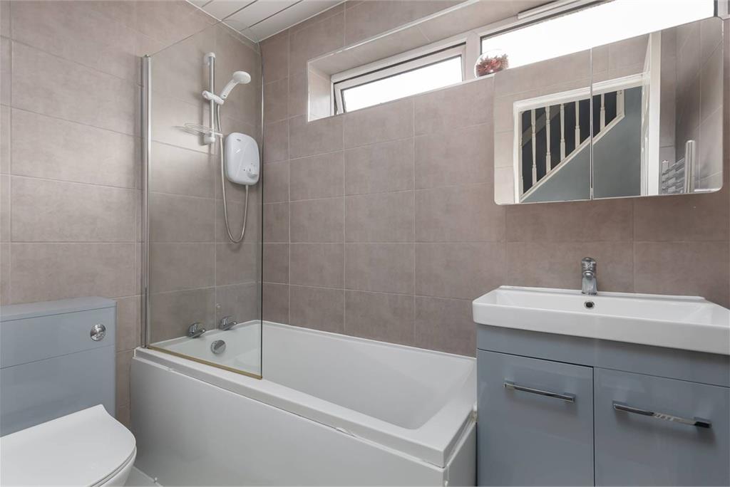 57 North Gyle Grove, Edinburgh, EH12 8LF - image 10