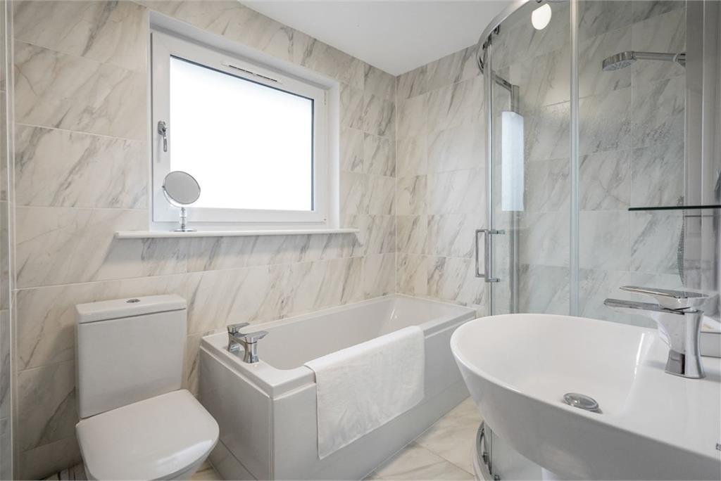 10 Wester Drylaw Avenue, Edinburgh, EH4 2TP - image 16
