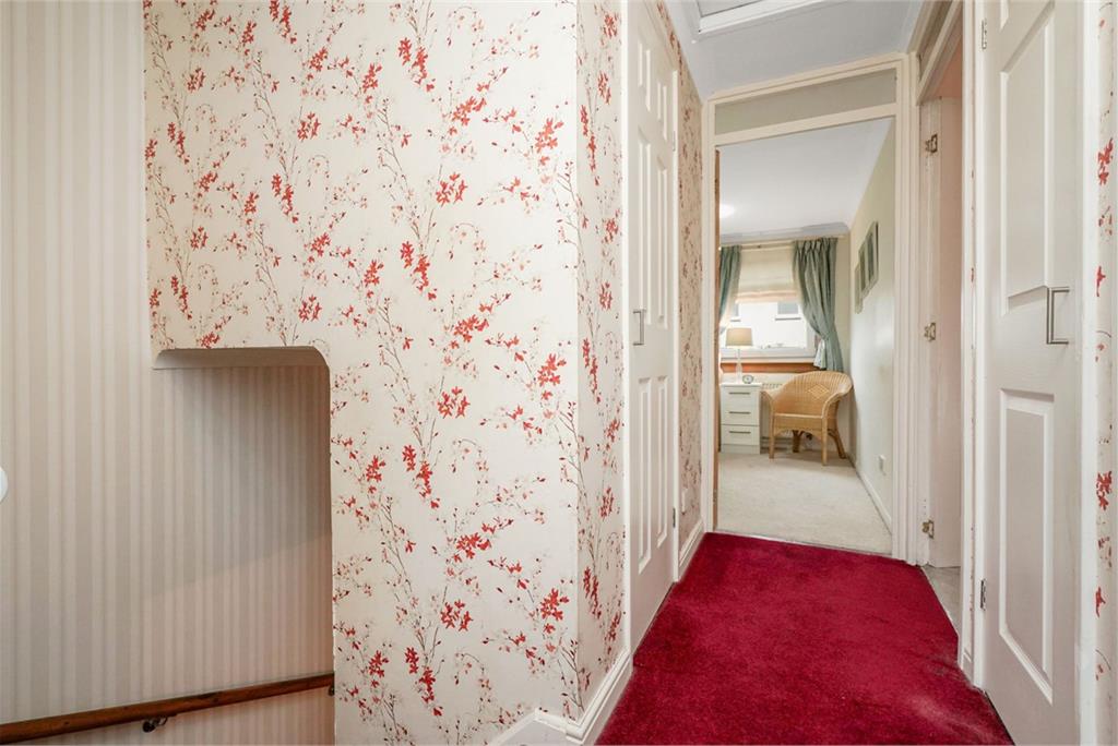 10 Wester Drylaw Avenue, Edinburgh, EH4 2TP - image 19