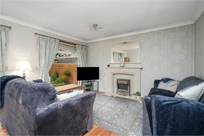 10 Wester Drylaw Avenue, Edinburgh, EH4 2TP - image 4