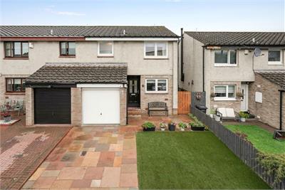 10 Wester Drylaw Avenue, Edinburgh, EH4 2TP - image 1