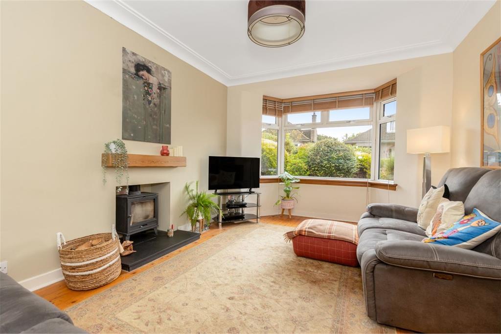 23 Elliot Park, Craiglockhart, Edinburgh, EH14 1DY - image 2