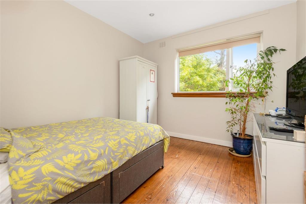 23 Elliot Park, Craiglockhart, Edinburgh, EH14 1DY - image 12