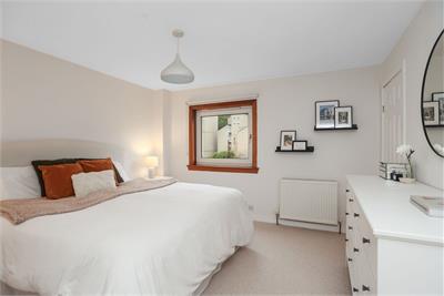 11 Abbeyhill Crescent, Abbeyhill, Edinburgh, EH8 8DZ - image 12