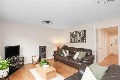11 Abbeyhill Crescent, Abbeyhill, Edinburgh, EH8 8DZ - image 5