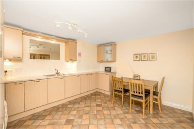 33/14 Brunswick Road, Brunswick, Edinburgh, EH7 5GU - image 5