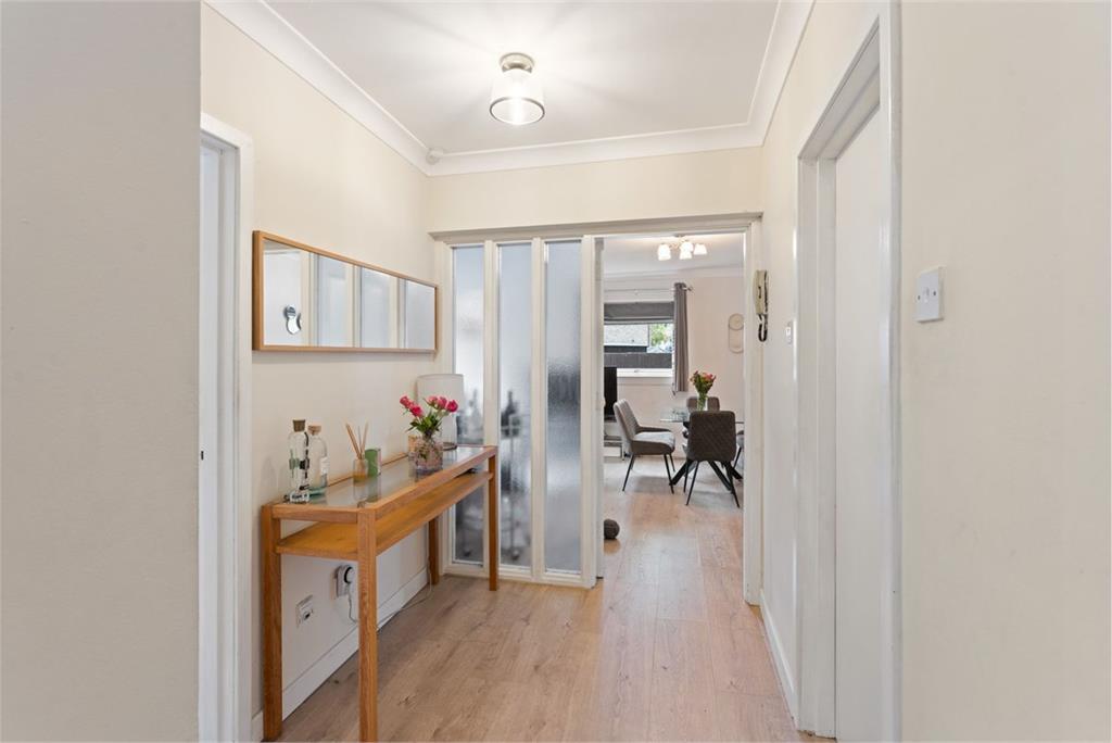 38A, Cramond Vale, Edinburgh, EH4 6RB - image 11