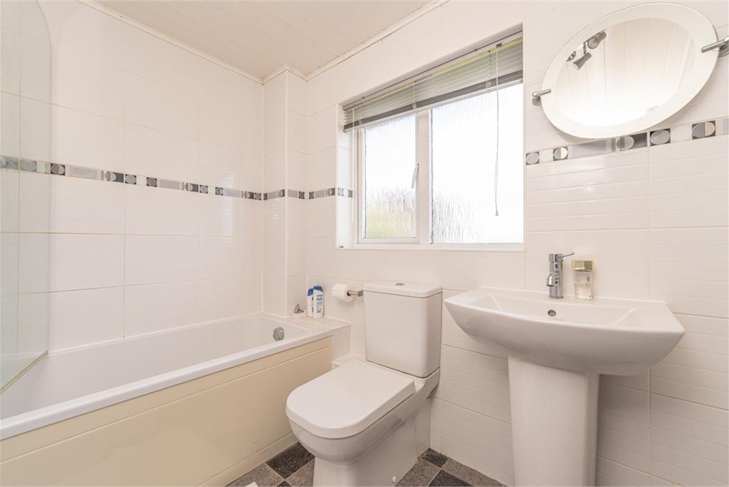 57 Thomson Drive,
Currie,
EH14 5EU - image 23