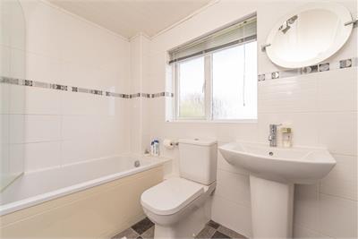 57 Thomson Drive,
Currie,
EH14 5EU - image 23