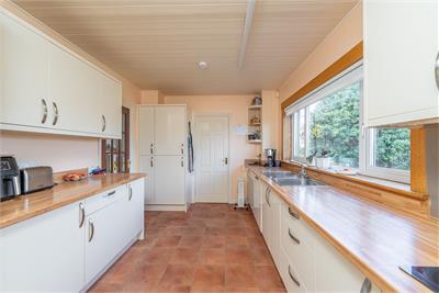 57 Thomson Drive,
Currie,
EH14 5EU - image 9