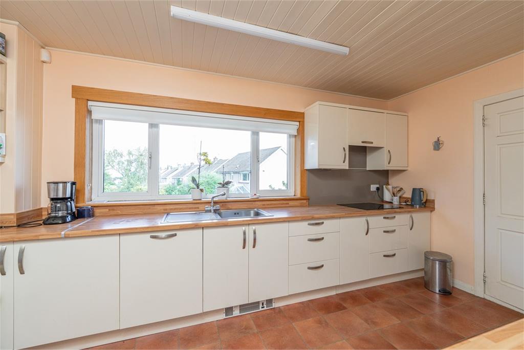 57 Thomson Drive,
Currie,
EH14 5EU - image 10